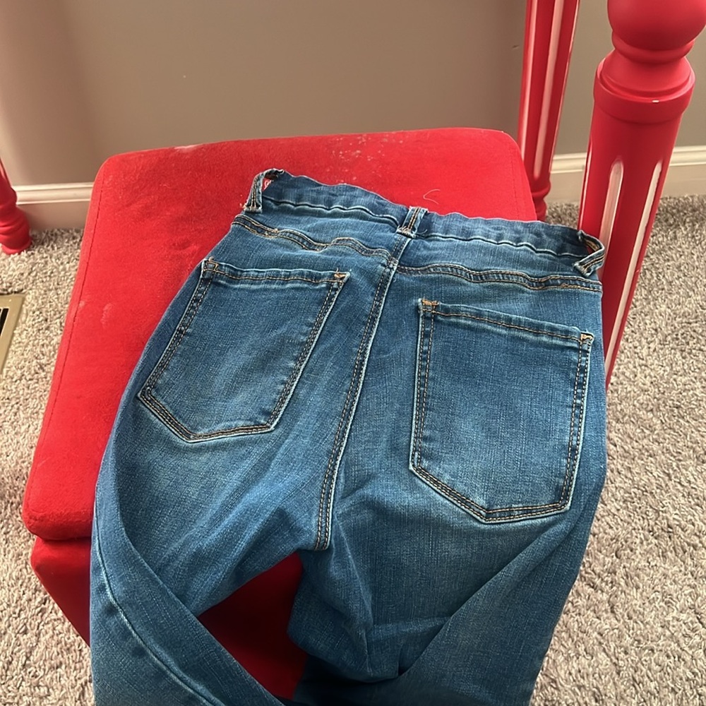 Blue jeans - Picture 2 of 3